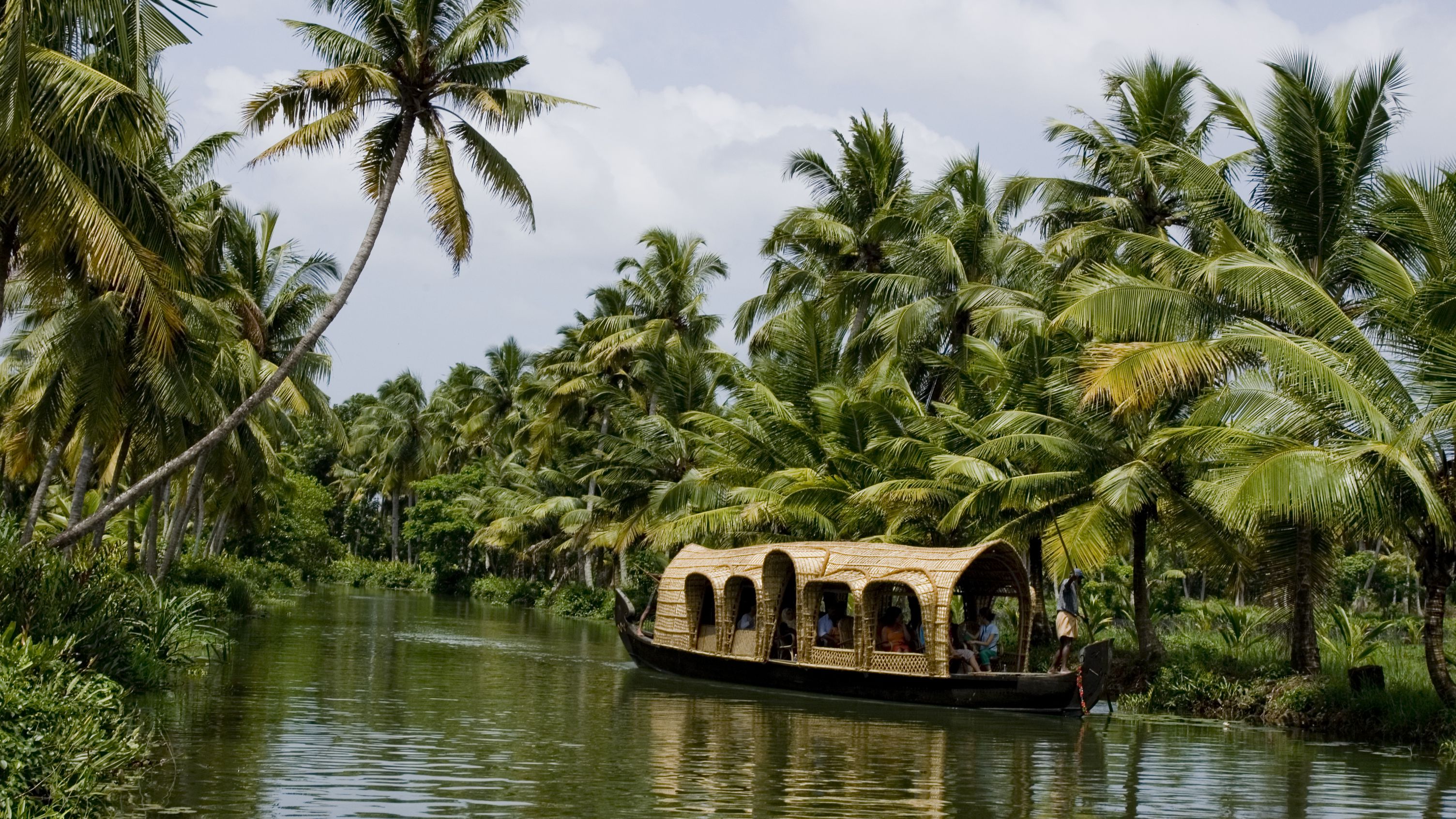 Houseboat Cruise